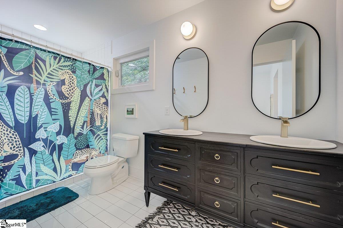 46 Briarcliff Drive Greenville, SC 29607 - Photo 13 of 30