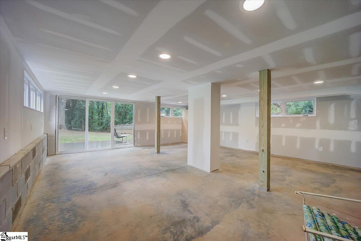 46 Briarcliff Drive Greenville, SC 29607 - Photo 25 of 30