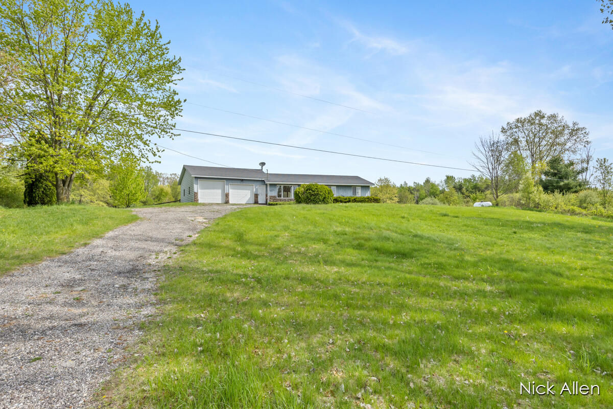 23600 West South County Line Road Gowen, MI 49326 - Photo 2 of 45 IMG_1001
