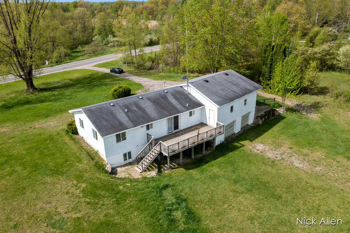 23600 West South County Line Road Gowen, MI 49326 - Photo 37 of 45 IMG_1036