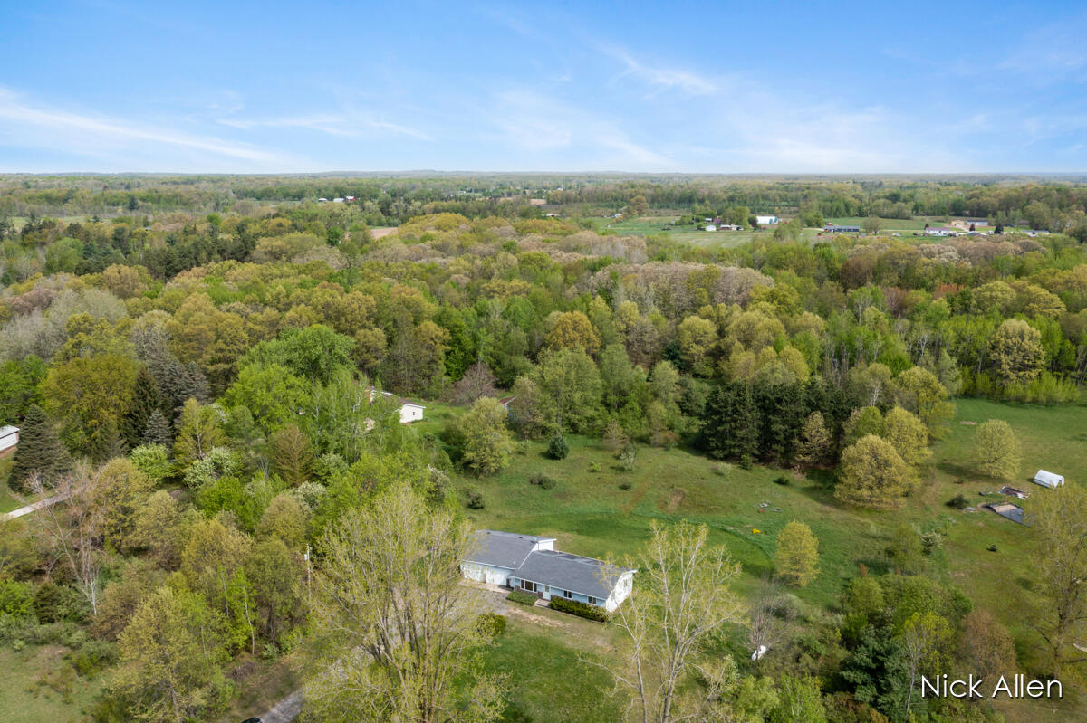 23600 West South County Line Road Gowen, MI 49326 - Photo 43 of 45 IMG_1042