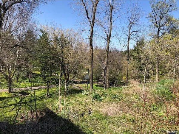 $740 | 42 East Spring Street, Unit A3, Amherst, NY 14221