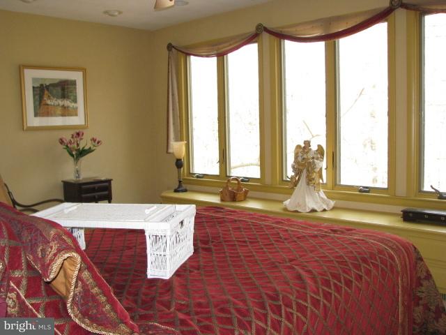 305 East Spring Street Lebanon, PA 17042 - Photo 14 of 16 Gallery Image 14