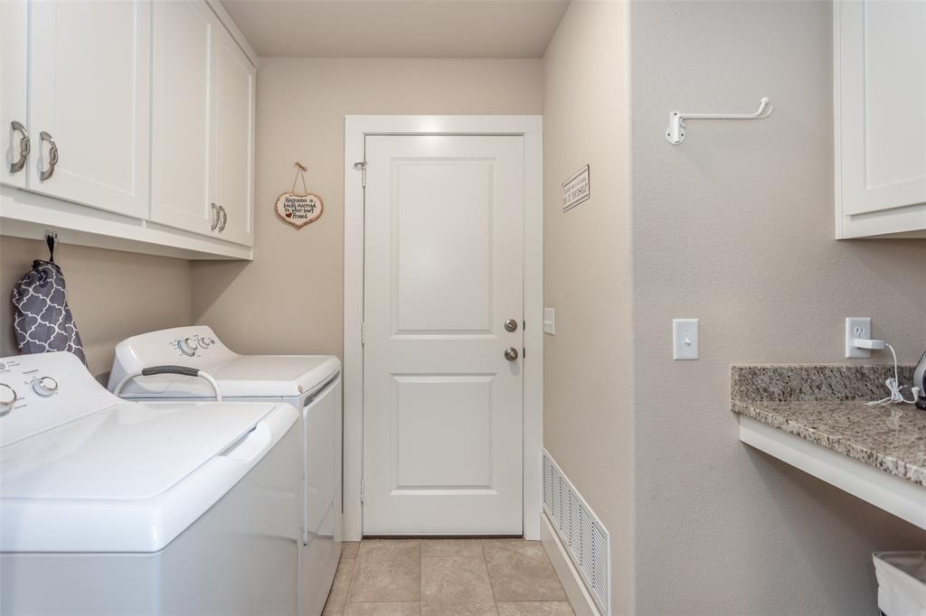 513 Pathfinder Street Collinsville, TX 76233 - Photo 20 of 40
