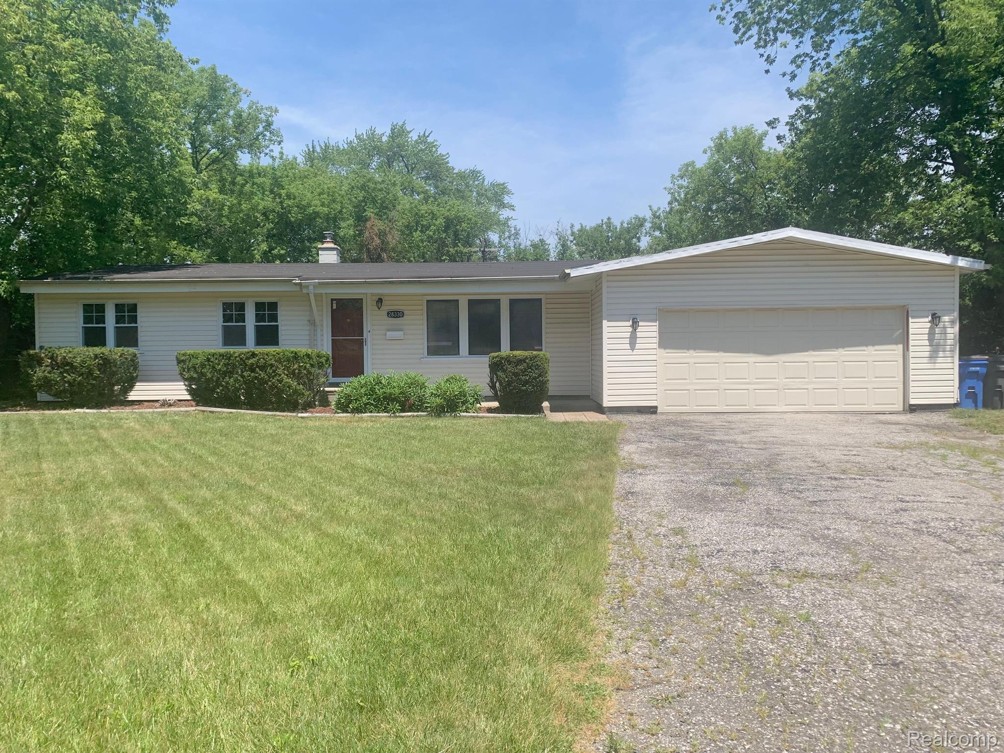 28330 Avondale Street Inkster, MI 48141 - Photo 1 of 18 Beautiful Front Photoo