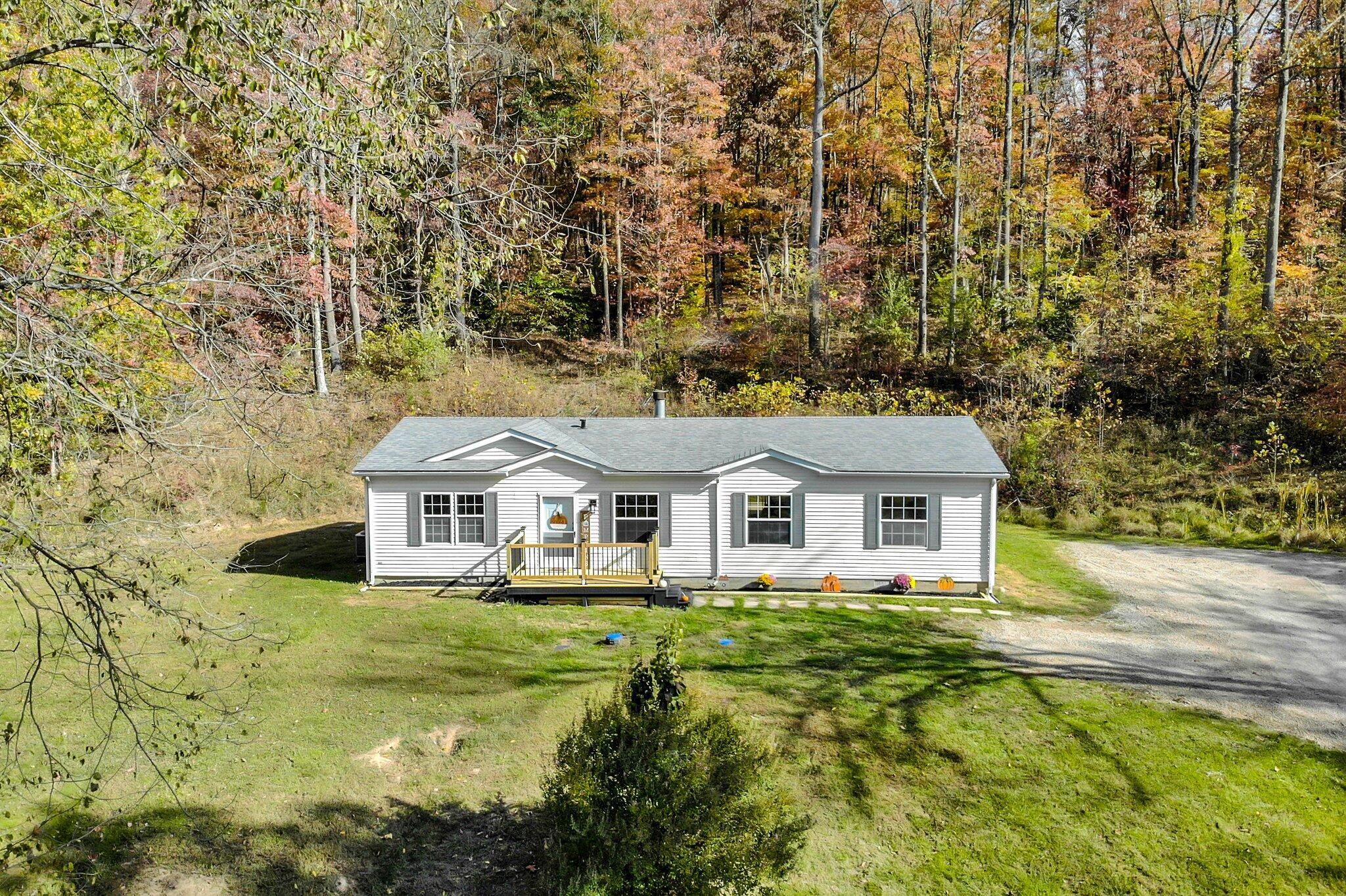 12922 Roby Road Logan, OH 43138 - Photo 43 of 45 1000051439