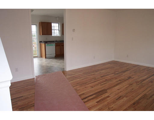2 Blake Street Worcester, MA 01604 - Photo 4 of 6 Gallery Image 4