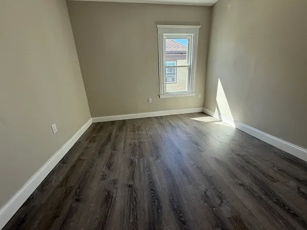 $3,650 | 68 Ash Street, Unit 2, Brockton, MA 02301