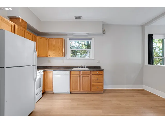 $589,000 | 635 Southeast Walnut Street, Hillsboro, OR 97123