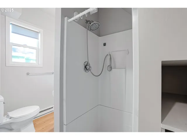 $589,000 | 635 Southeast Walnut Street, Hillsboro, OR 97123