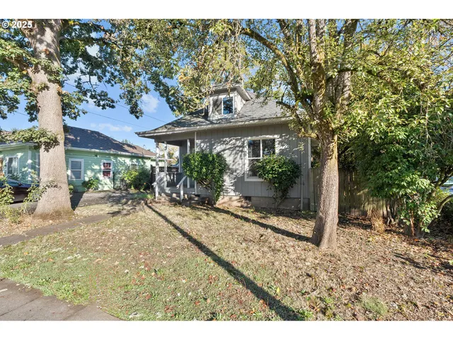 $589,000 | 635 Southeast Walnut Street, Hillsboro, OR 97123