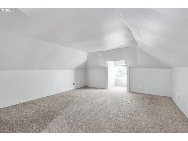 $589,000 | 635 Southeast Walnut Street, Hillsboro, OR 97123