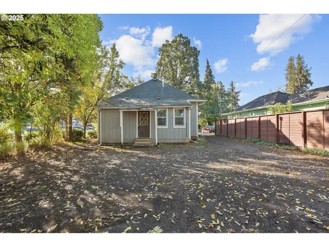 $589,000 | 635 Southeast Walnut Street, Hillsboro, OR 97123