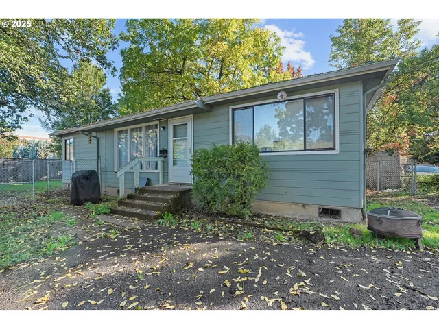 $589,000 | 635 Southeast Walnut Street, Hillsboro, OR 97123