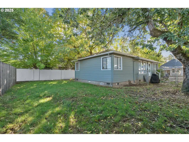 $589,000 | 635 Southeast Walnut Street, Hillsboro, OR 97123