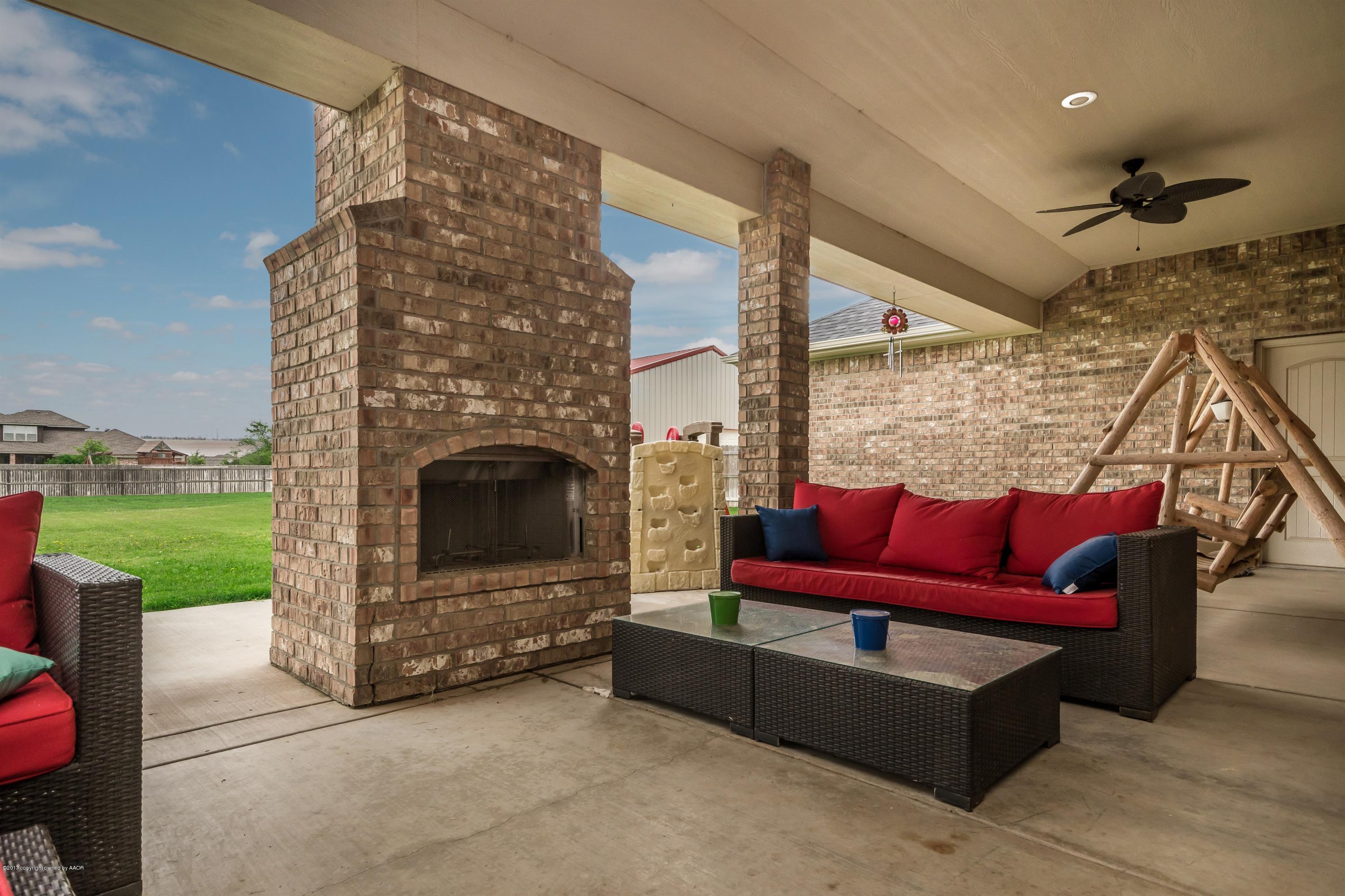 19600 Saddlehorn Road Amarillo, TX 79119 - Photo 22 of 25 022_Back Patio