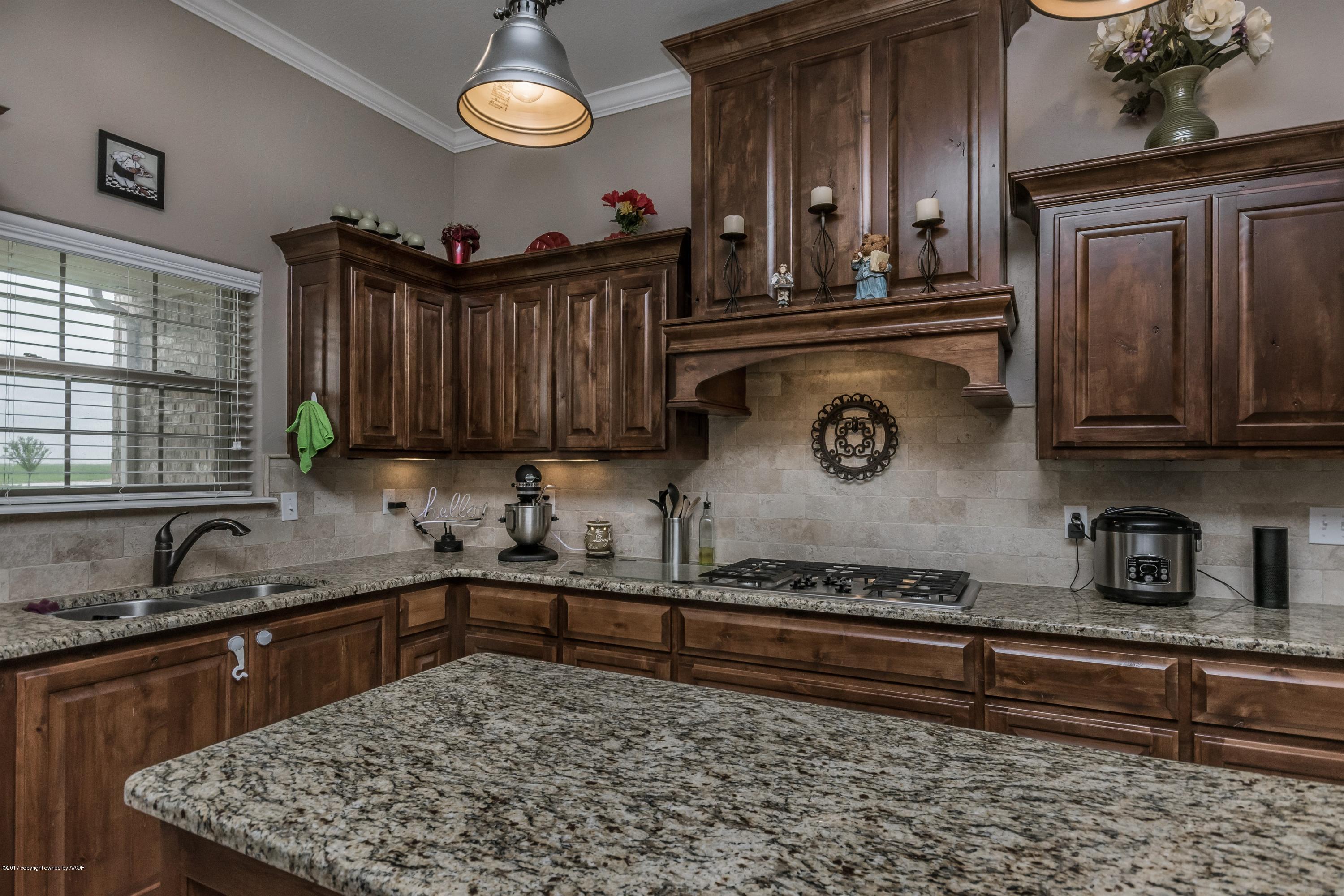 19600 Saddlehorn Road Amarillo, TX 79119 - Photo 6 of 25 006_Kitchen