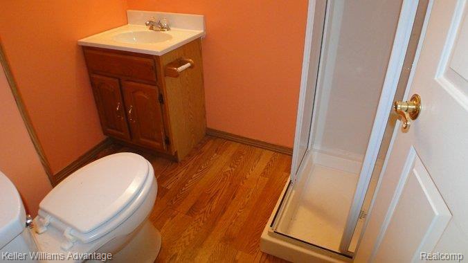 3504 Center Road Highland, MI 48357 - Photo 9 of 11 Full Bath .jpg