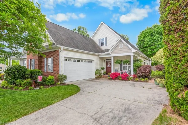 $369,900 | 6604 Springfield Village Lane, Clemmons, NC 27012