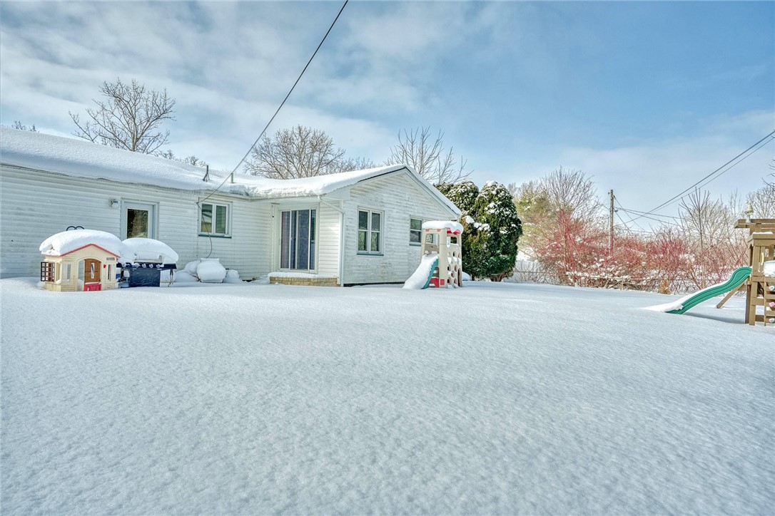 144 Mann Road Greece, NY 14612 - Photo 30 of 42