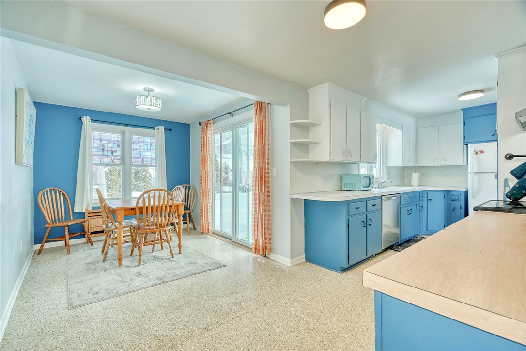 144 Mann Road Greece, NY 14612 - Photo 6 of 42