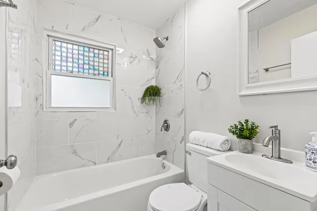 $209,900 | 5830 West Philip Place, Milwaukee, WI 53216