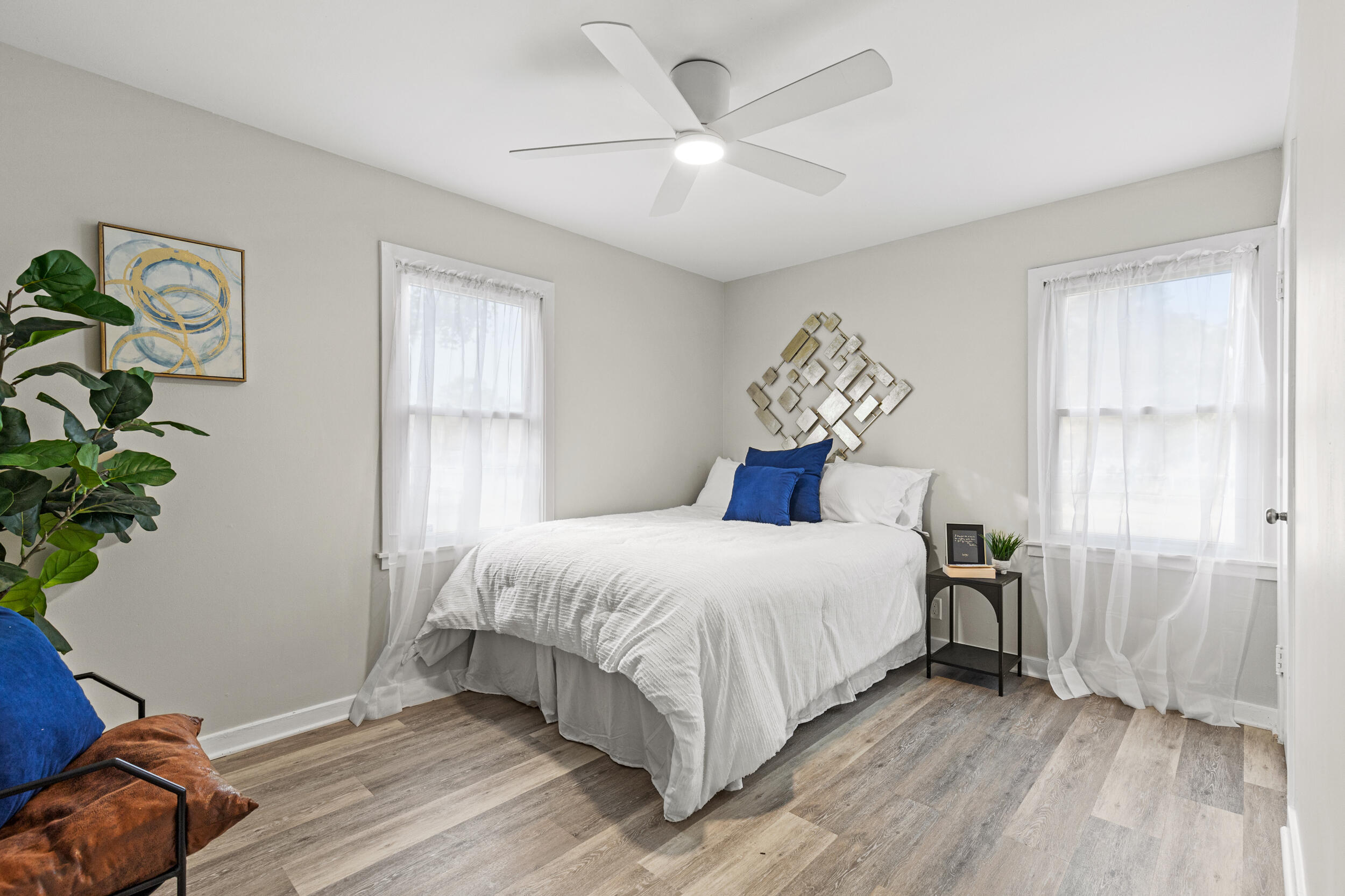 5830 West Philip Place Milwaukee, WI 53216 - Photo 10 of 18 photo nov 04 2025, 8 48 22 pm (1) (1)