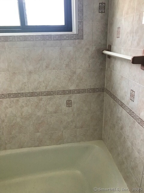 75 Lawson Lane, Unit 75 Ridgefield, CT 06877 - Photo 13 of 14