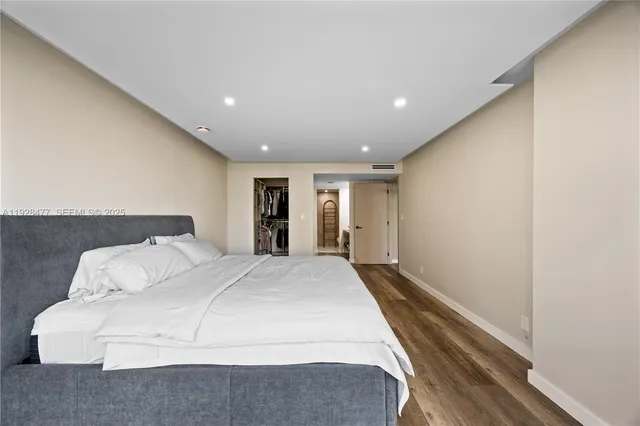 $779,000 | 1915 Brickell Avenue, Unit 1001, Miami, FL 33129