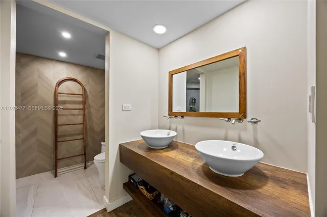 $779,000 | 1915 Brickell Avenue, Unit 1001, Miami, FL 33129