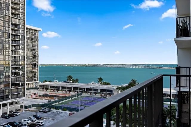$779,000 | 1915 Brickell Avenue, Unit 1001, Miami, FL 33129