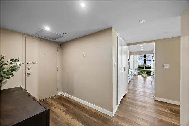 $779,000 | 1915 Brickell Avenue, Unit 1001, Miami, FL 33129