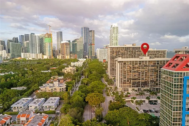 $779,000 | 1915 Brickell Avenue, Unit 1001, Miami, FL 33129