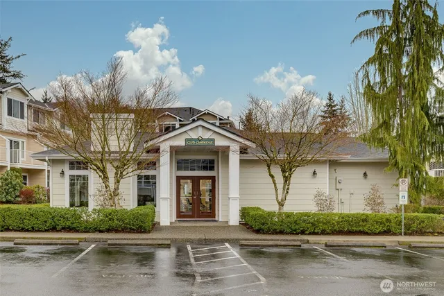 $575,000 | 11895 Northeast 163rd Place, Unit 203, Bothell, WA 98011