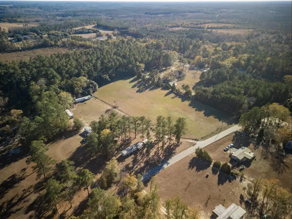 $275,000 | 40 Hillview Road, St. Matthews, SC 29135