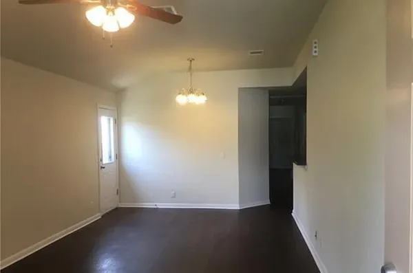 $1,650 | 1004 Drover's Cove, Georgetown, TX 78626