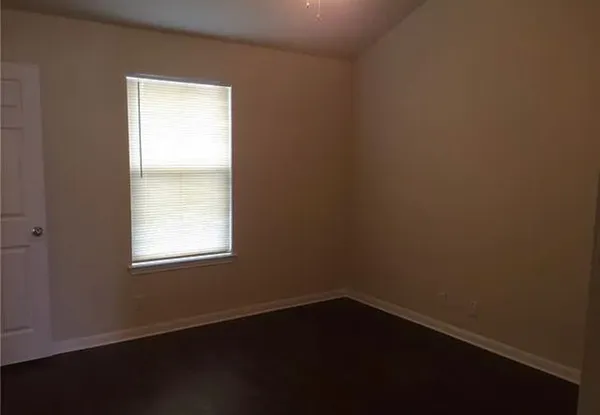 $1,650 | 1004 Drover's Cove, Georgetown, TX 78626