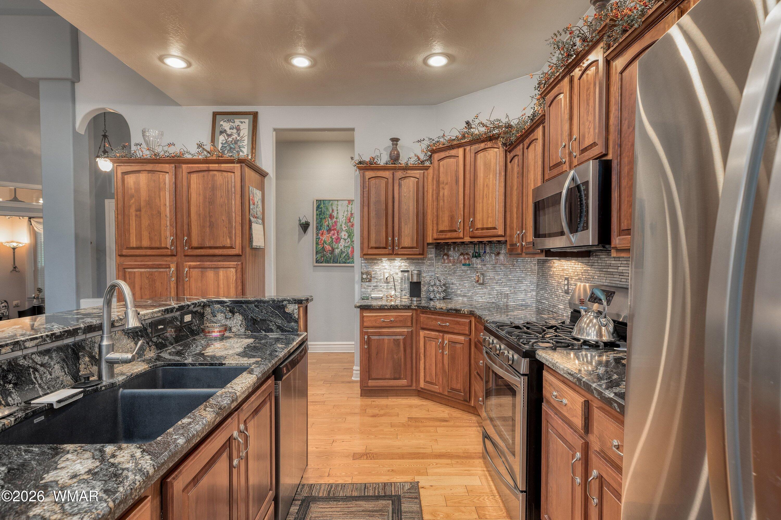 5054 Night Hawk Loop Pinetop, AZ 85935 - Photo 14 of 35