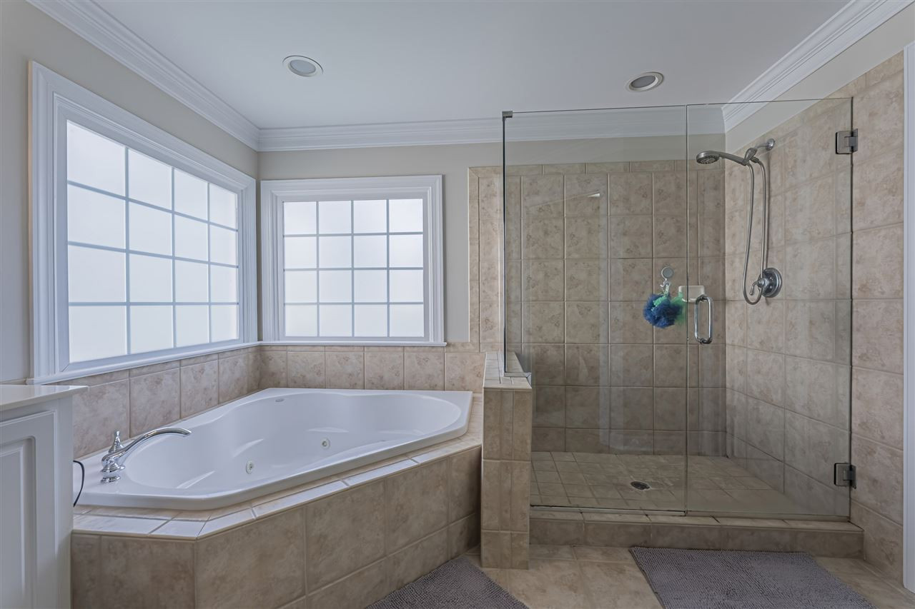 2949 London Bell Drive Raleigh, NC 27614 - Photo 21 of 29 Master Bath/Spa
