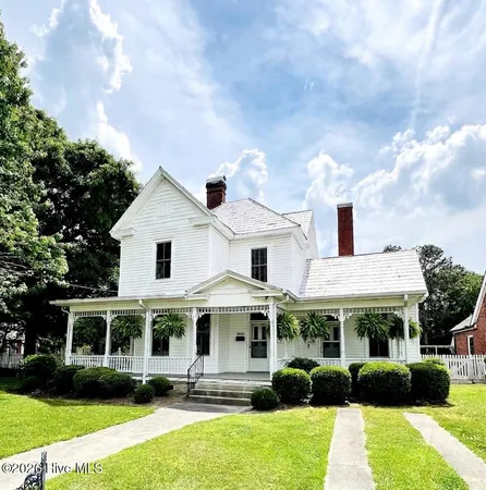 $299,000 | 3813 West Wilson Street, Farmville, NC 27828