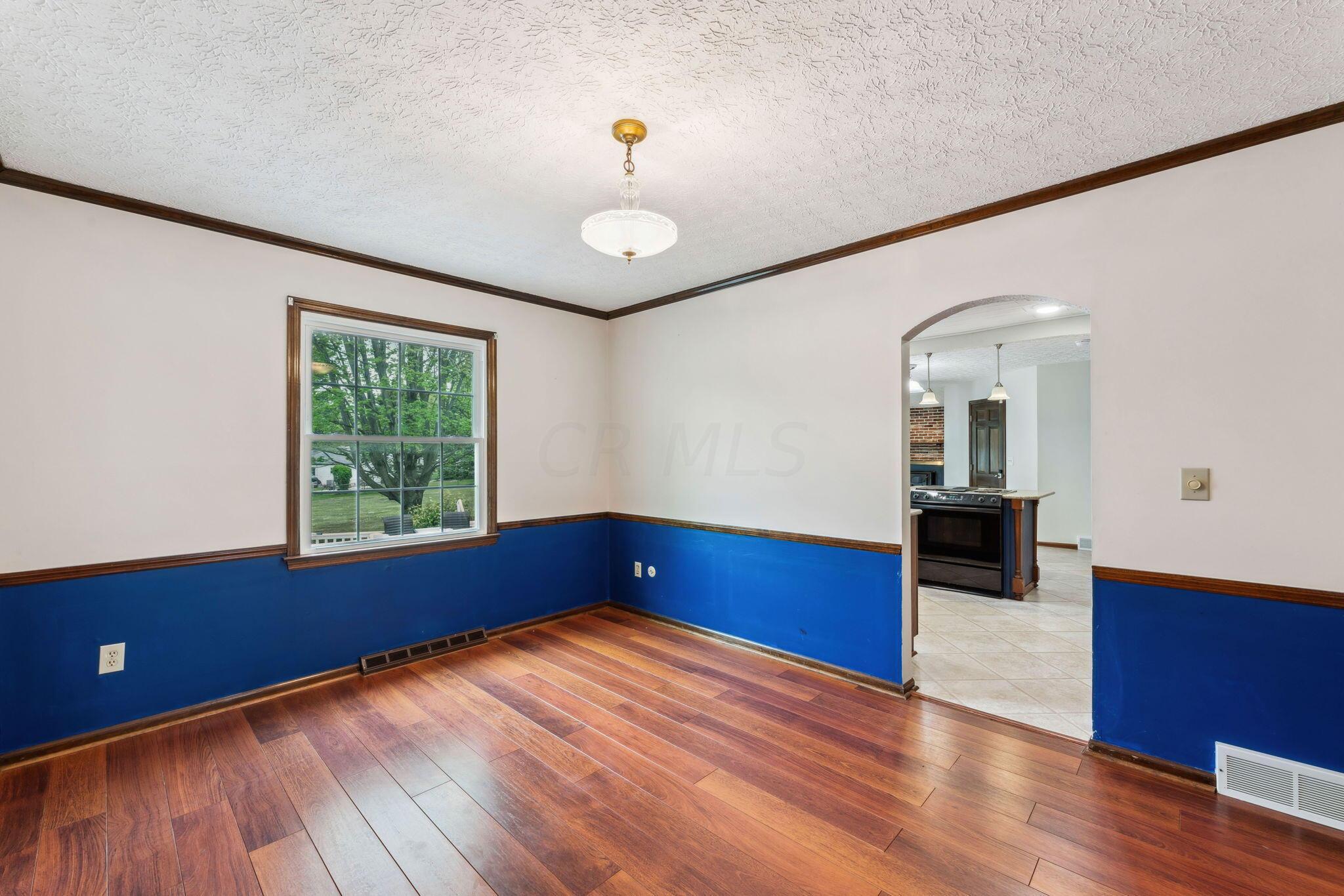 6381 South Sunbury Road Westerville, OH 43081 - Photo 12 of 51 Dining Room