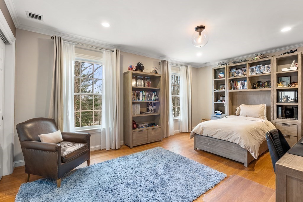 123 Albion Road Wellesley, MA 02481 - Photo 22 of 34