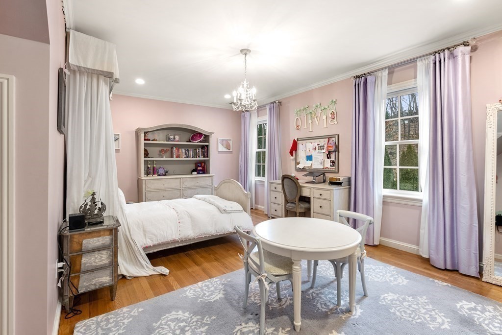 123 Albion Road Wellesley, MA 02481 - Photo 23 of 34