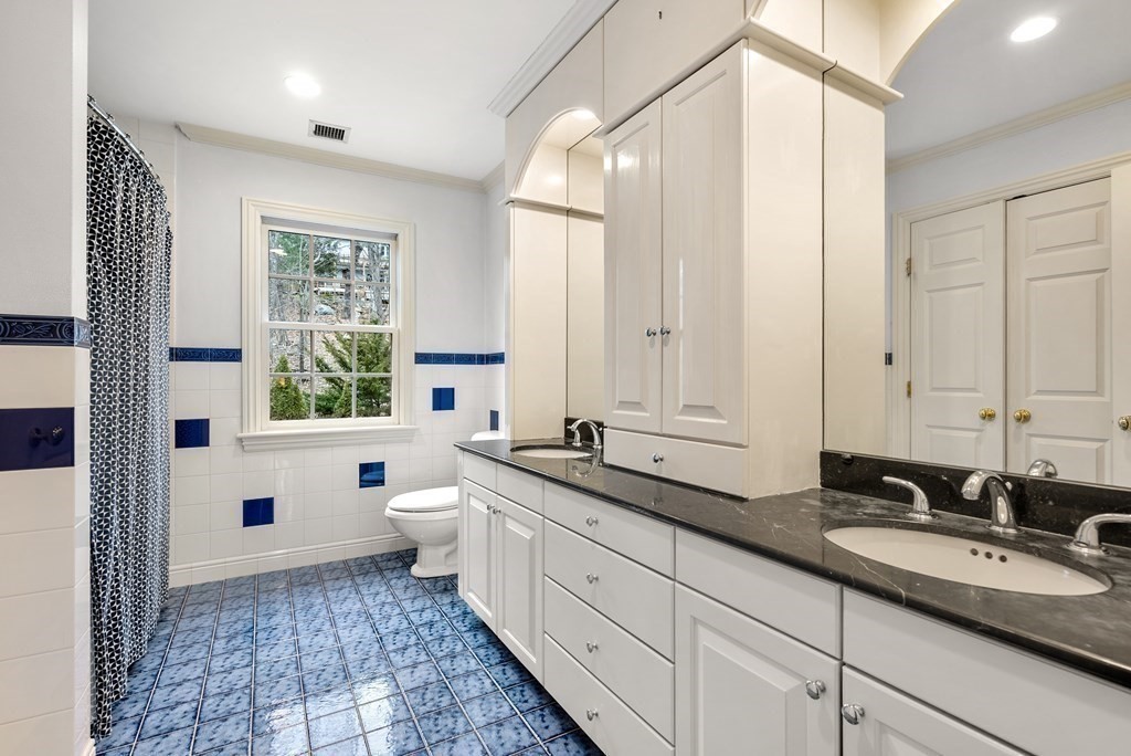 123 Albion Road Wellesley, MA 02481 - Photo 24 of 34