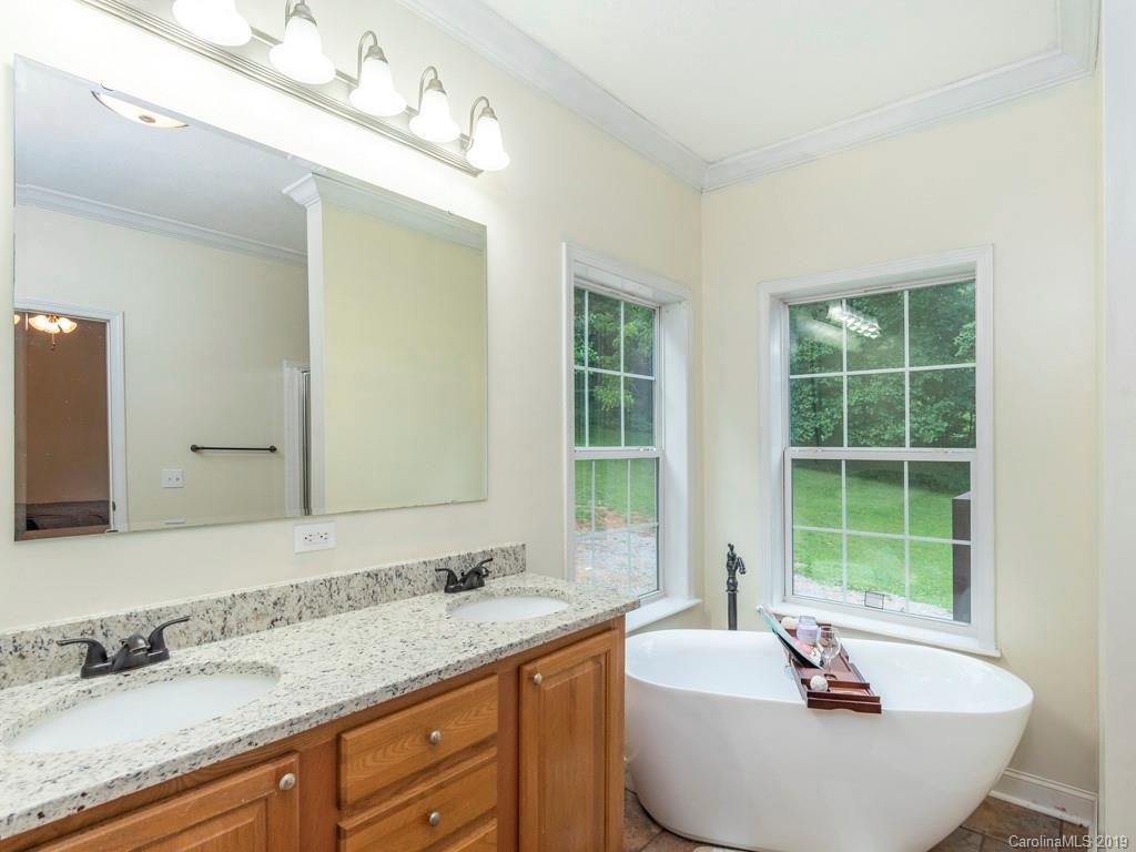 2561 Chinquapin Road Canton, NC 28716 - Photo 17 of 25