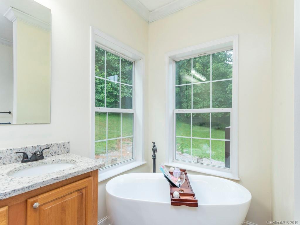 2561 Chinquapin Road Canton, NC 28716 - Photo 18 of 25