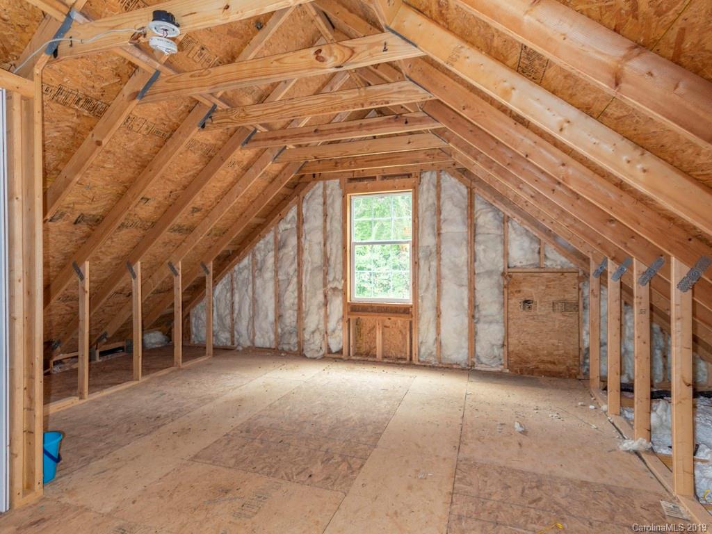 2561 Chinquapin Road Canton, NC 28716 - Photo 20 of 25