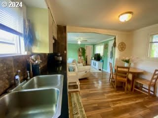 2145 31st Street, Unit 1 Springfield, OR 97477 - Photo 16 of 21 Gallery Image 16