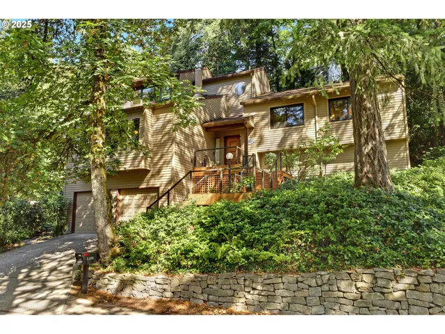 $875,000 | 1125 Southwest Westwood Court, Portland, OR 97239