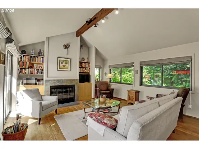 $875,000 | 1125 Southwest Westwood Court, Portland, OR 97239